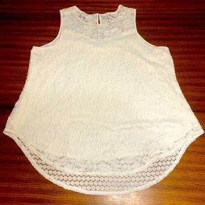 22/24 Cato White Lace sleeveless top